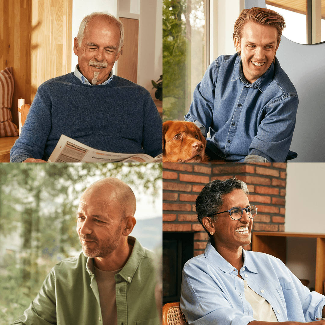 Tre menn og en dame som smiler